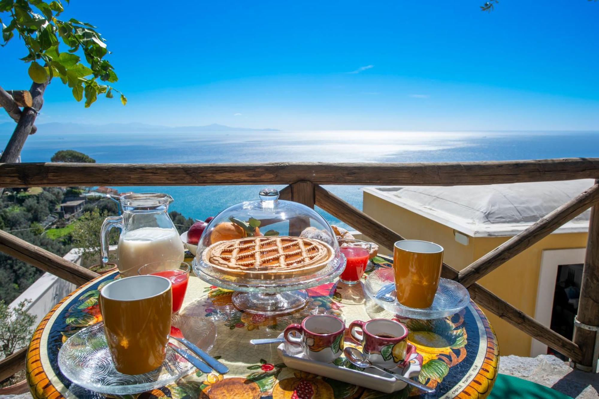 Le Contrade By Sosore Holiday Homes -Amalfi Coast Furore Bagian luar foto