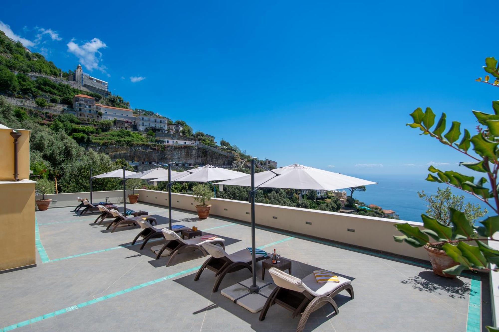 Le Contrade By Sosore Holiday Homes -Amalfi Coast Furore Ruang foto