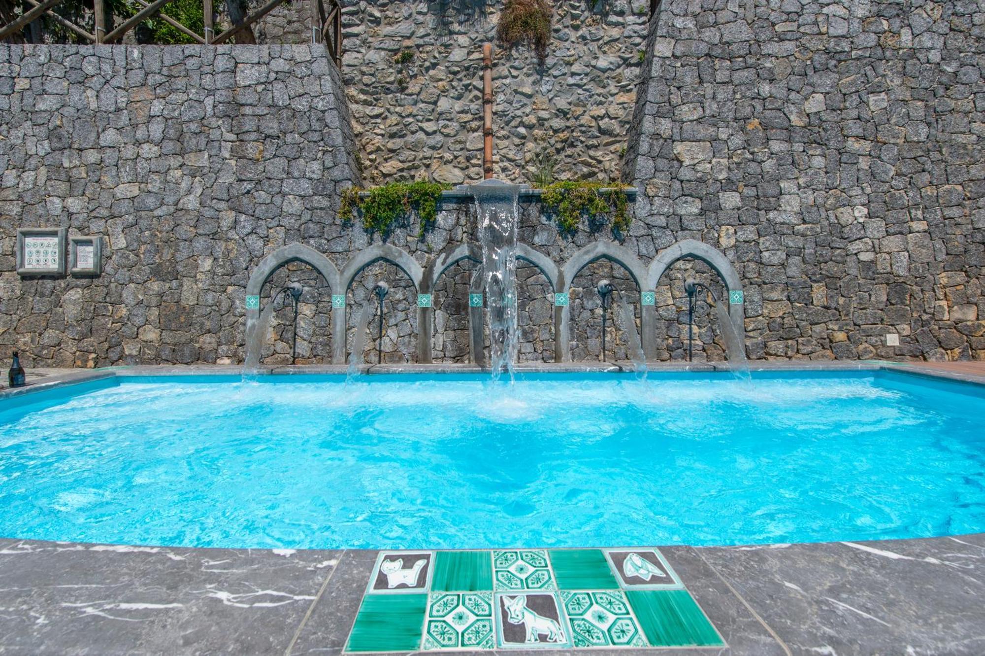 Le Contrade By Sosore Holiday Homes -Amalfi Coast Furore Ruang foto