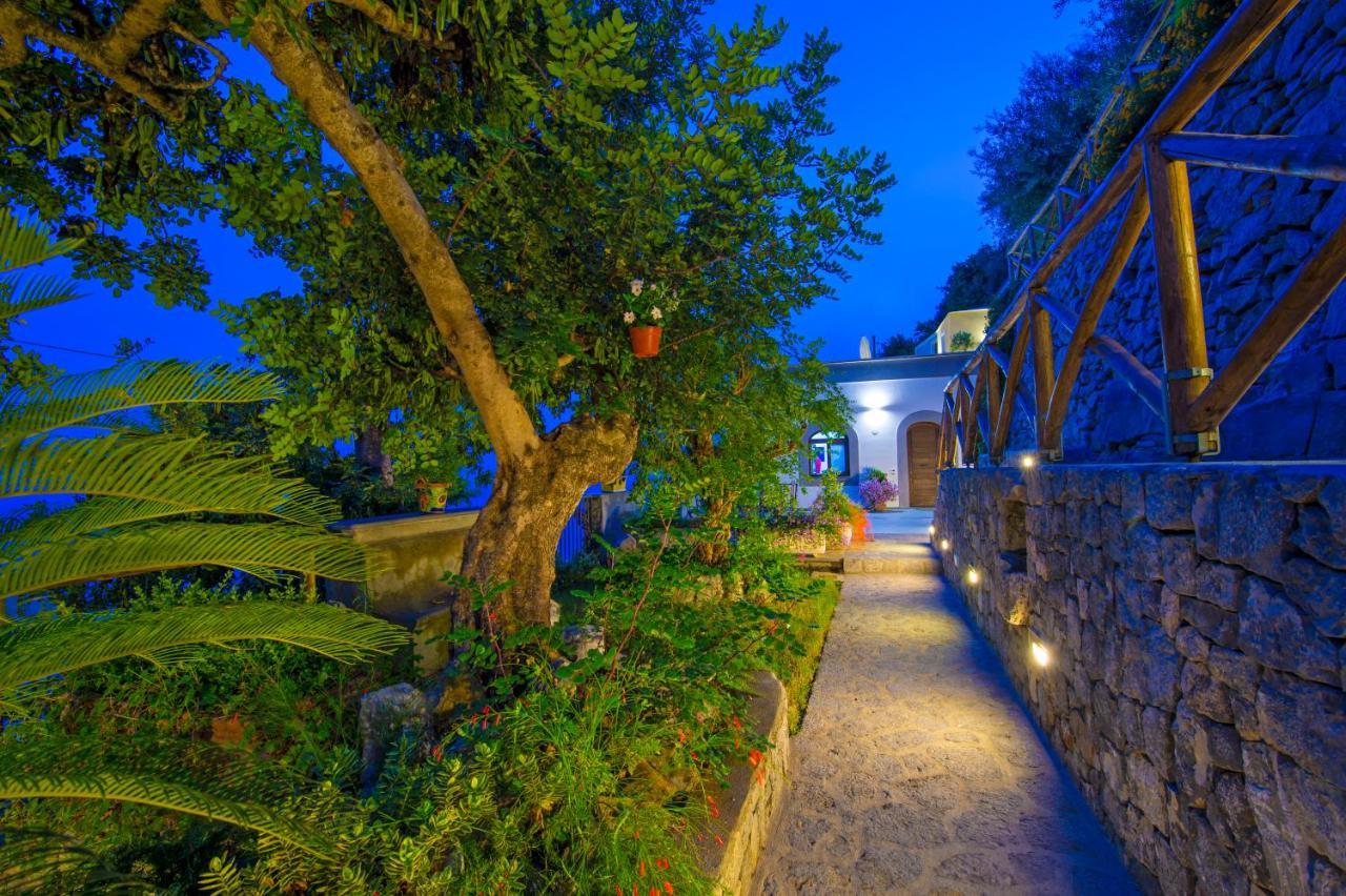Le Contrade By Sosore Holiday Homes -Amalfi Coast Furore Bagian luar foto