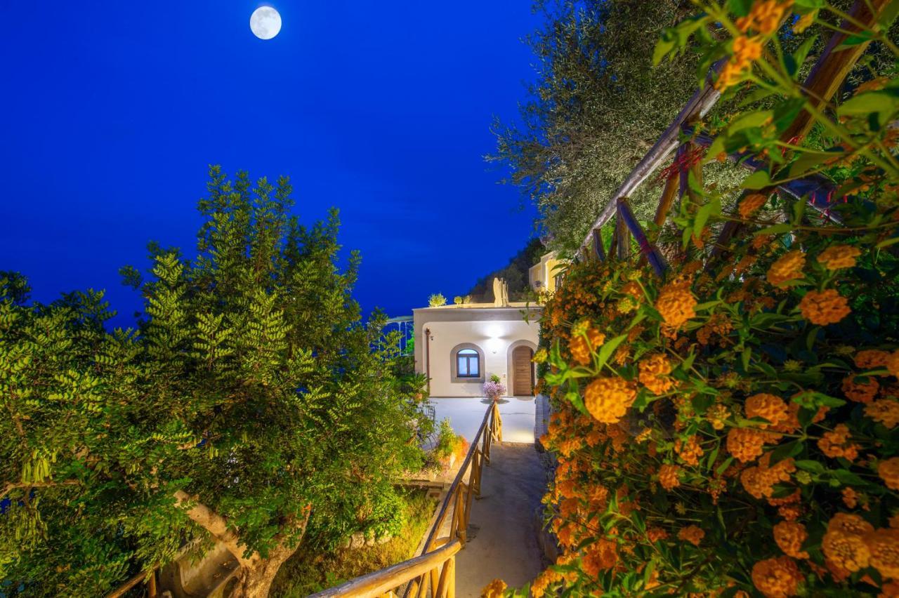 Le Contrade By Sosore Holiday Homes -Amalfi Coast Furore Bagian luar foto