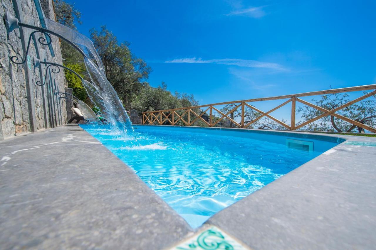 Le Contrade By Sosore Holiday Homes -Amalfi Coast Furore Bagian luar foto